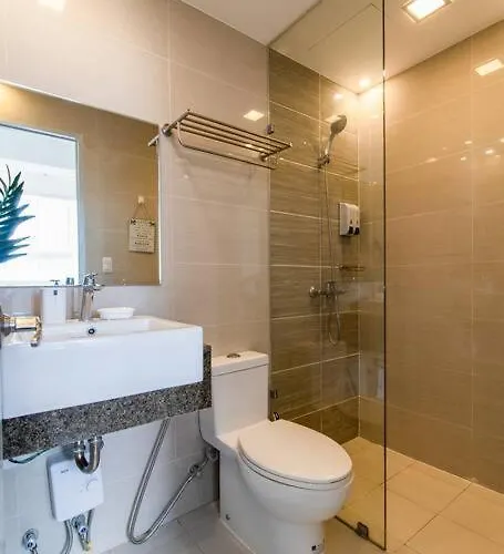 Appartement Omp 17j-t1, Seaview, Beach, Pool Access,near Airport, Fast Wi-fi, Netflix *
